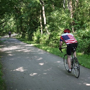 cyclist on the Schuylkill River Trail