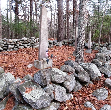 Russell Graveyard in Boxford State Forest