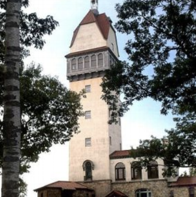 Heublein Tower